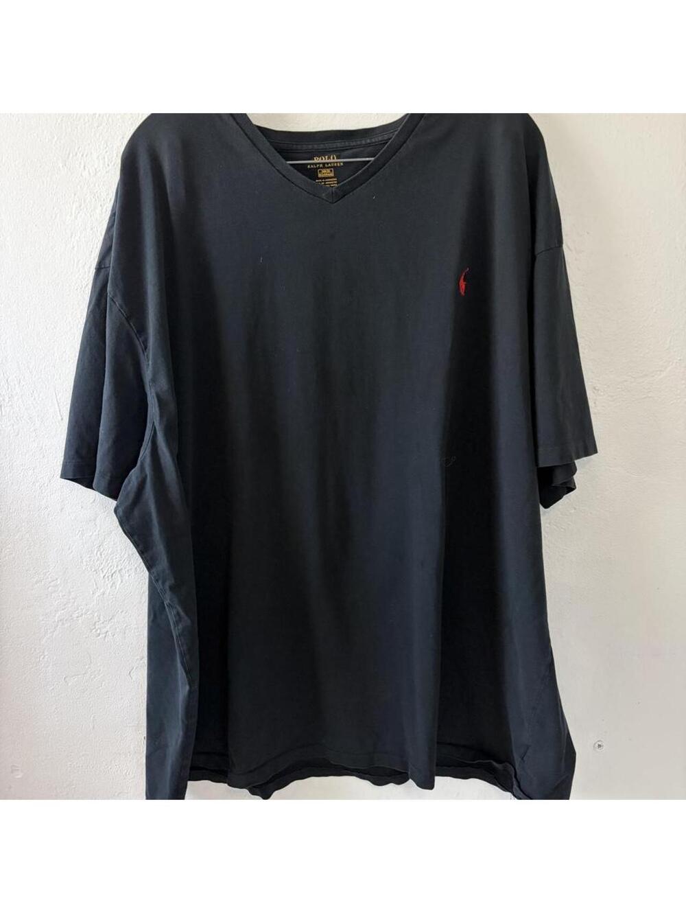 Polo Ralph Lauren Men's Black and Navy Tshirt